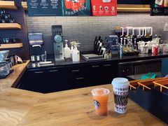 -星巴克臻选(济南万达店)