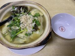 -小许三鲜砂锅馄饨店(家多乐烟酒店)