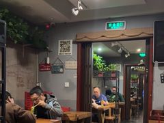 -万记麻辣烫国展总店