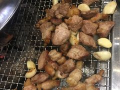 -肉甲韩国木炭烤肉(新壹街1店)