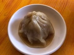 鲜肉小笼-忆秦园小笼包(惠山古镇总店)
