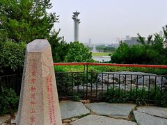 -奥林匹克森林公园南门-停车场