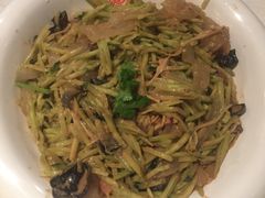 荣鹏大拉皮-荣鹏风味烀饼总店
