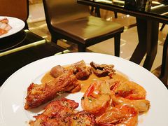 热菜-大中华希尔顿酒店-念自助餐·嗨啤·小龙虾