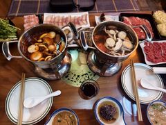 云南风情小火锅-丽江庭院·云南野生菌·海鲜火锅(鼓楼四合院店)