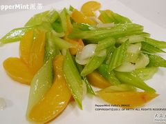 西芹百合黄桃-星雅翠餐厅