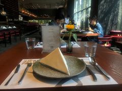 -NIUNIUPARK和牛螃蟹(龙湖杭州滨江天街店)