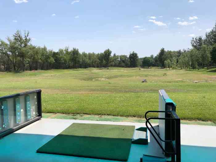 金色河畔高尔夫学校-"老师教得不错 很耐心.场地环境还可以.