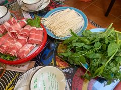 -弘烨 贵州酸汤 鱼火锅(东财店)
