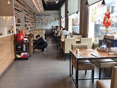 -莲餐厅·湖北菜·潜江小龙虾店(愚园路店)