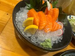 -晶吉·居酒屋·日本料理·烧鸟(中山区民主广场经典生活店)