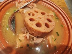 -黄泥岗·地道湖北菜(奥特莱斯店)