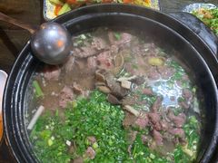 -乐山食古香跷脚牛肉