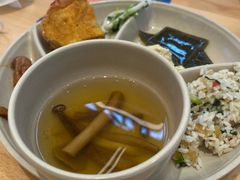 -素满香·全民食养自助(长宁龙之梦店)