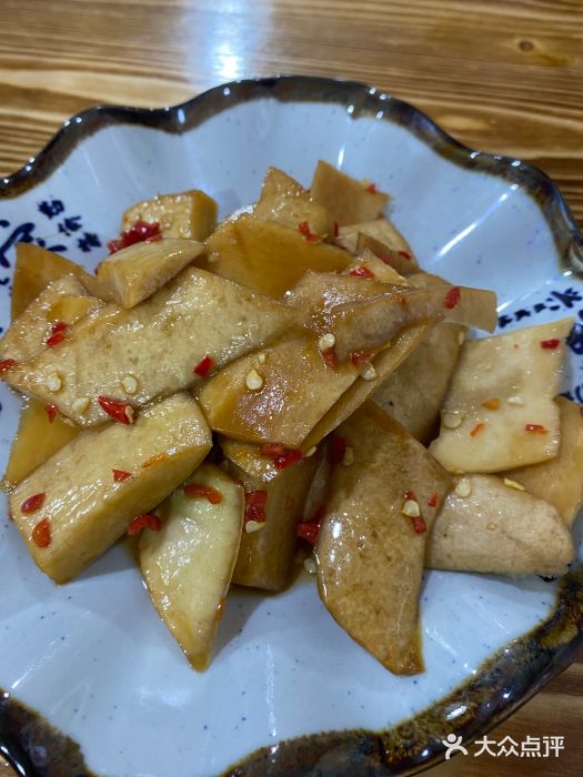 小球滚滚湘菜馆·烤鱼·口味虾(太平街店)图片