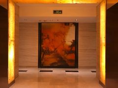 -上海龙之梦万丽酒店