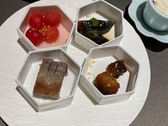 -小厨娘绣中淮扬(总统府大行宫店)