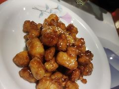 -松沪名灶·豆浆鱼头·新上海菜(飞航吾悦广场店)