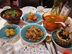 沿途酸汤鱼-沿途四季·云南菜(建外大街店)