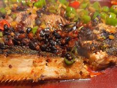 -里岛烤鱼(东港凯虹广场店)