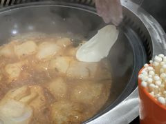 -三里屯土灶炖公鸡地锅鸡(江东店)