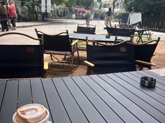 -J Create城市露营咖啡·简餐·宠物(上海动物园店)