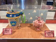 -Lotso Lunch Box 草莓熊餐盒