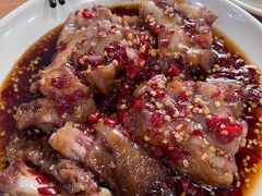 中辣辛辣猪蹄-贤花饭店(城阳店)