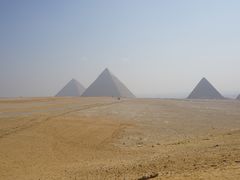 -吉萨金字塔群
