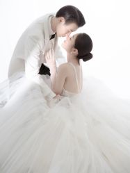 -苏菲雅婚纱摄影(环城南路店)