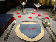 -弦月窗LUNETTE BY AMANDA(复兴路店)