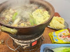 -威邵鸡煲(西华路总店)