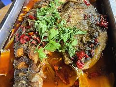 -老街烧烤大排档·地道湖北菜·龙虾馆(汉口火车站店)