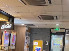 -麦当劳(中山大道中店)