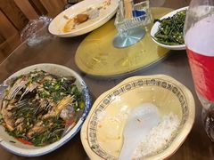 -芦茨金富饭庄·25年老字号·专做稻草鸡