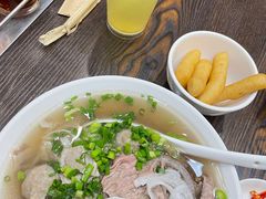 火车头-PHO·5越南牛肉粉(建新路店)