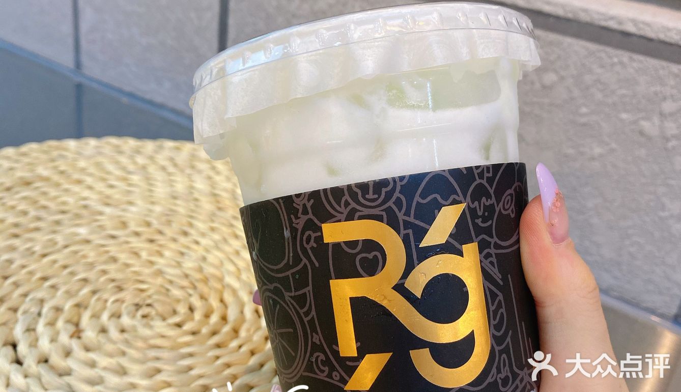 Rg 这个夏天跟柠檬茶🍋有个约会～💁🏻‍♀️