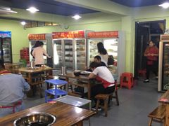 大堂-灌县老妈砂锅串串香(万科红生活广场店)