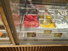 -VENCHI 闻绮(上海佛罗伦萨小镇店)