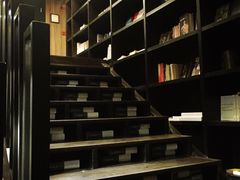 钟书阁-钟书阁(松江泰晤士小镇店)