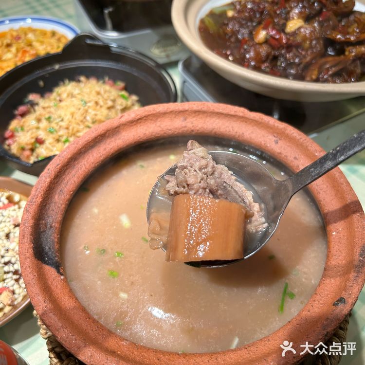 在江汉路吃到外婆家的味道！！