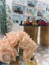 -SCENT BOUTIQUE