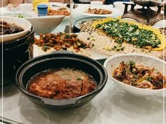 -巢香扣肉馆