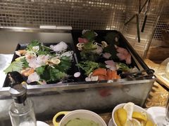 -湖景知味西餐厅•自助餐• 轻食(南京金茂威斯汀大酒店)