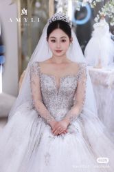 -艾米丽婚纱礼服