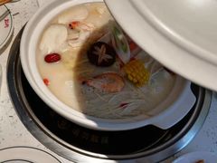 -三人行骨头王火锅(长寿店)