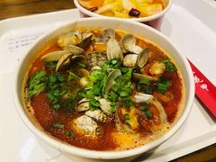 何记花甲粉-何记花甲(海岸城旗舰店)