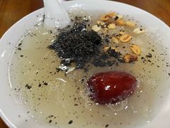 老式银耳八宝粥-红雨少水粉(城南店)