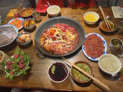 -萍姐火锅·公路夜市(武汉首店)