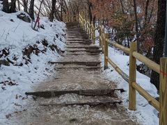 -九鼎铁刹山风景区